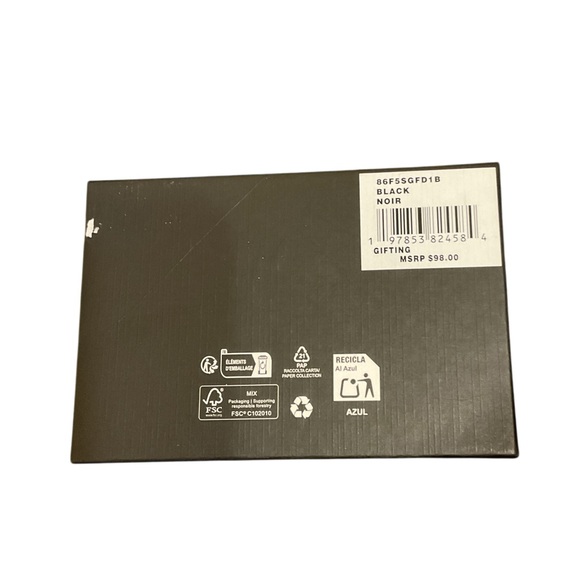 Michael Kors Black Wallet and Keychain Set NWT - Picture 3 of 4